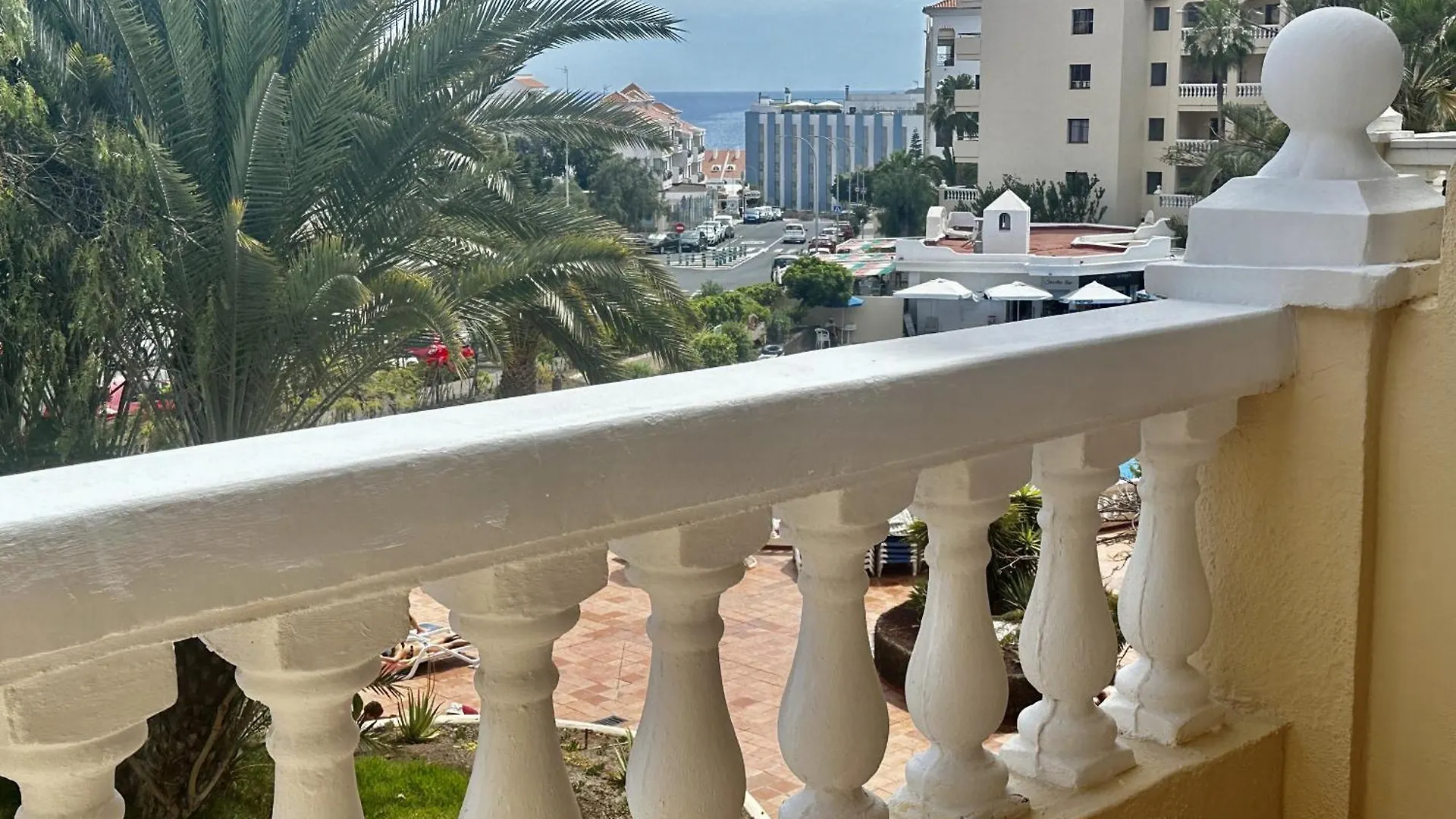 Sunny View Los Cristianos 0*, لوس كريستيانوس